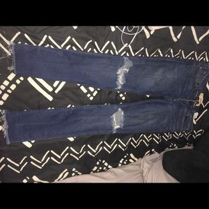 Perfect condition worn once Hollister jeans!